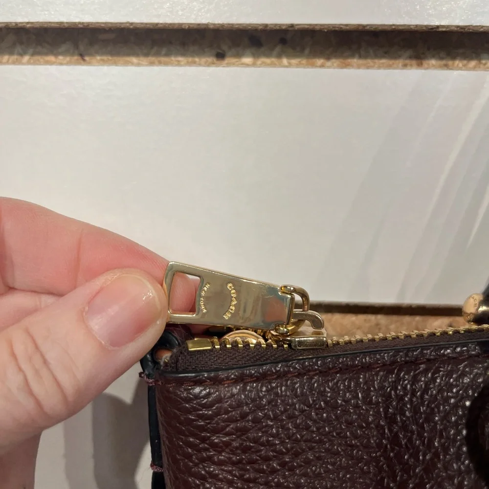 Coach Kacey Satchel - Picture 3 of 13